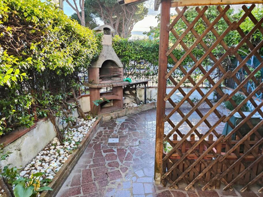 Apartmán L'Appoggio Perfetto Viareggio Exteriér fotografie