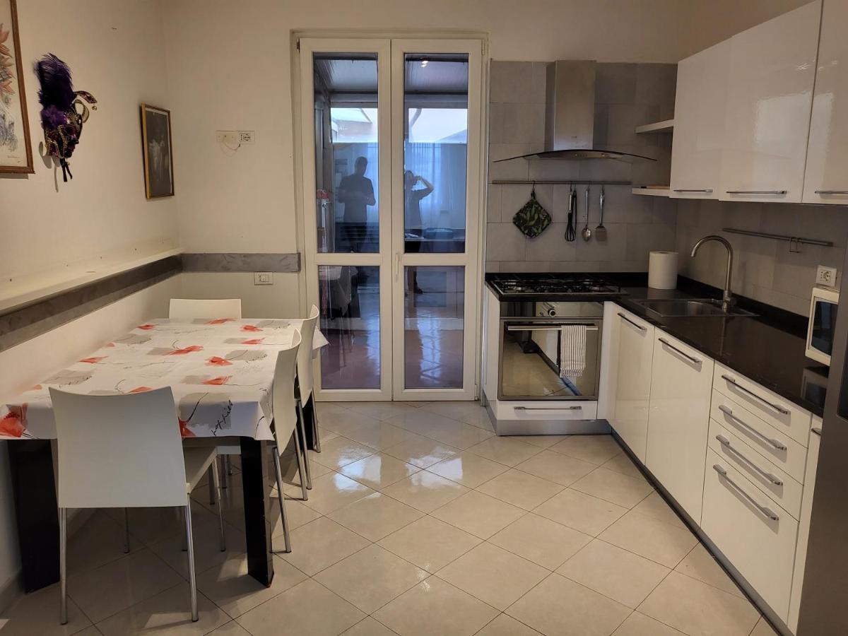 Apartmán L'Appoggio Perfetto Viareggio Exteriér fotografie